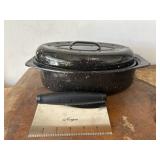 Small Enamel Roaster and scraper
