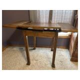 Extendable table
