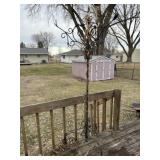 Heavy duty metal yard