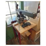 Radial arm saw on stand
