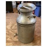 Perry Milk Produce cream can