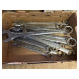 Jumbo wrenches