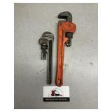 Pipe wrenches