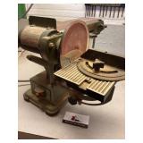 Belt disc sander