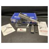 Smith & Wesson Victory .22