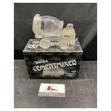 Glass Tonka cement mixer