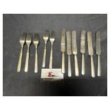 Holmes and Edwardï¿½s flatware set
