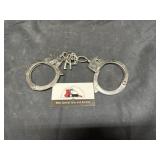 Metal handcuffs