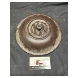 Vintage metal IH Planter lid