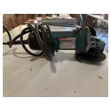 Makita grinder