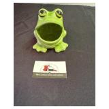 Ceramic frog sponge holder