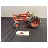1:16 scale international tractor