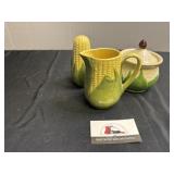 Shawnee creamer and sugar set
