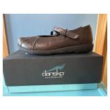 Dansko Size 9