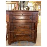 East Lake style commode