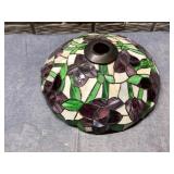 Stained glass lamp shade