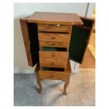 Free standing jewelry cabinet