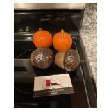 Acorn and pumpkin salt and pepper shaker