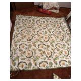 Machine zone quilts 86 x 87 with pillows and the