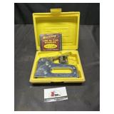Arrow staple gun kit