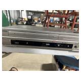 DVD/VHS player