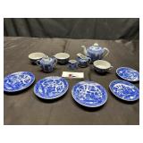 Miniature Japan tea set