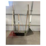Rakes and shovels