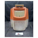 Plano Troll minnow bucket