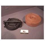 Cast Iron Tortilla Press and Warmer Cast Iron Tortilla Press and Warmer