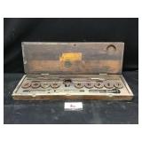 Tap and Die Tap and Die