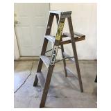 Keller Wood step Ladder Keller Wood step Ladder