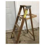 Wood Step Ladder Wood Step Ladder