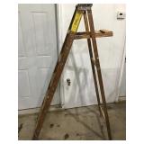 Wood Step Ladder Wood Step Ladder