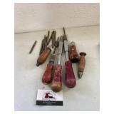 Push Pull Ratcheting Screwdriver some Marked