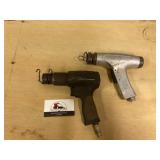 Pneumatic air hammers