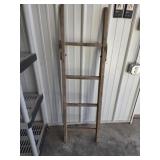 4ft Blanket Ladder