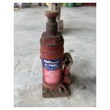 Bottle jack