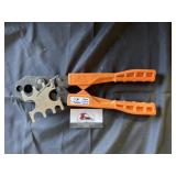 Shark bite crimp tool