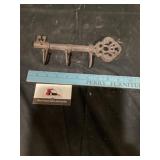 Cast-iron key holder