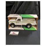 John Deere dealer pick up truck