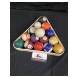 Pool ball set