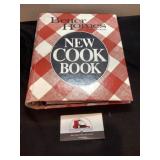 Better Homes and Garden cook book