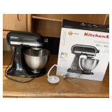 Kitchen Aid stand mixer