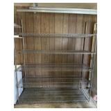 Metal shelving unit