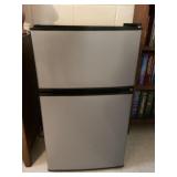 Dorm refrigerator with freezer