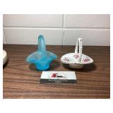 Glass brides baskets