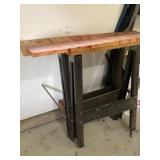 Light duty saw horses