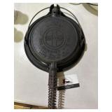 Griswold cast iron waffle maker