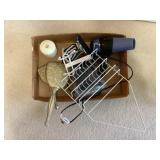 Bathroom accessories, glasses