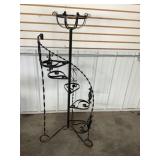 Metal plant stand